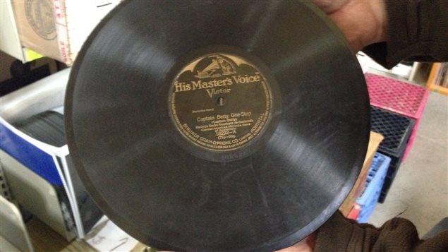 Un ancien vinyle Un ancien vinyle
