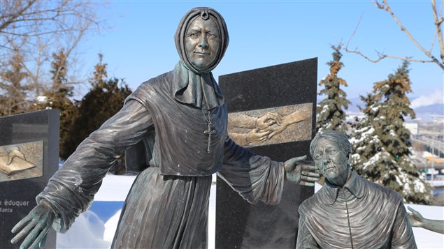 Le monument Mère Mallet à Québec Le monument Mère Mallet à Québec
