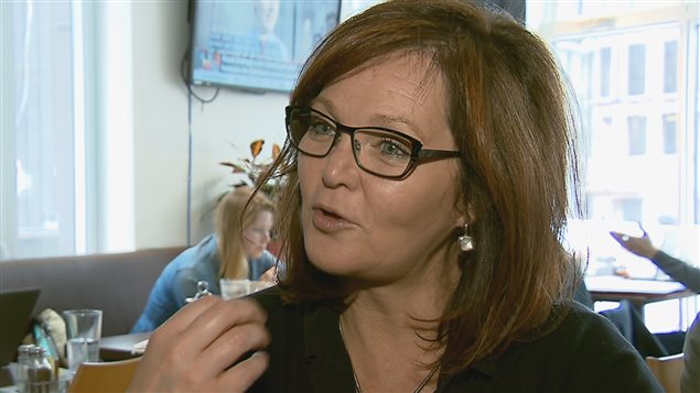 La rencontre de Roxane Del avec George Martiin a marqué la carrière de la violoniste. La rencontre de Roxane Del avec George Martiin a marqué la carrière de la violoniste.