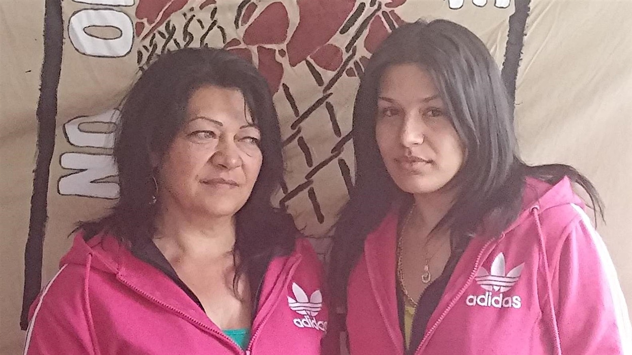 Gilda Lakatos et sa mère Katalin Lakatos Gilda Lakatos et sa mère Katalin Lakatos
