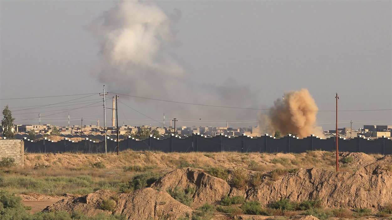 Fumée de bombardement à Fallujha Fumée de bombardement à Fallujha