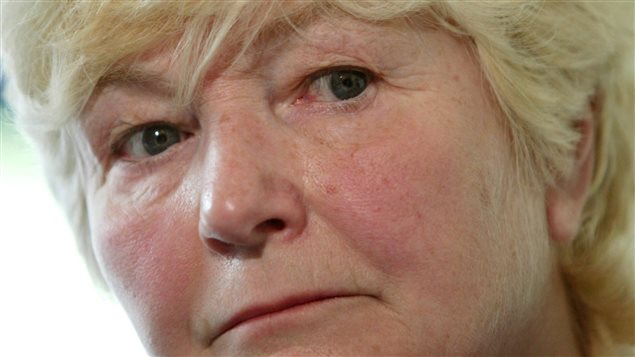 Heather Crowe est morte d'un cancer du poumon sans jamais avoir fumé de cigarette de sa vie. Heather Crowe est morte d'un cancer du poumon sans jamais avoir fumé de cigarette de sa vie.