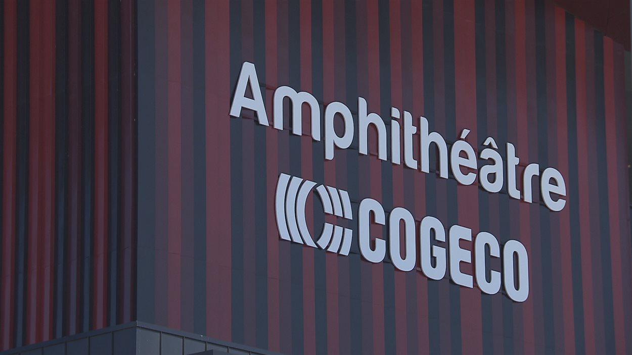 amphiteatre-cogeco-affiche amphiteatre-cogeco-affiche