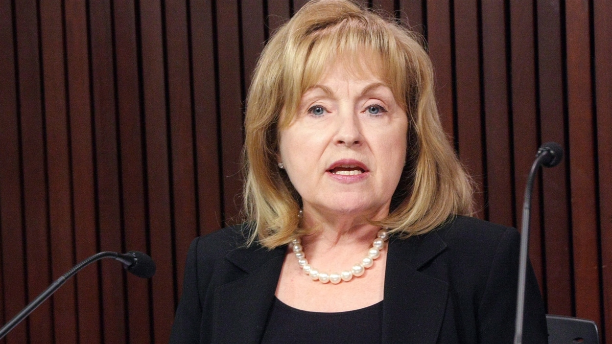 Madeleine Meilleur, députée d'Ottawa-Vanier Madeleine Meilleur, députée d'Ottawa-Vanier