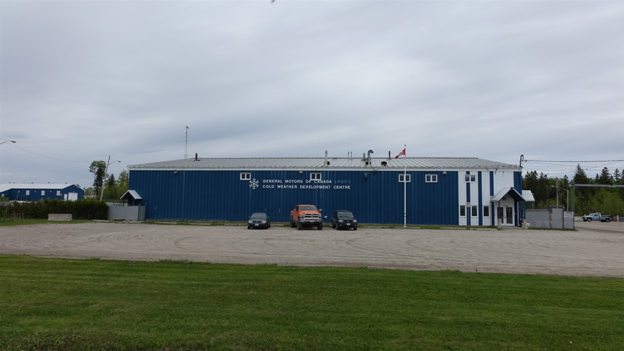 Les installations à Kapuskasing où General Motors teste le rendement de ses véhicules dans des conditions hivernales. Les installations à Kapuskasing où General Motors teste le rendement de ses véhicules dans des conditions hivernales.