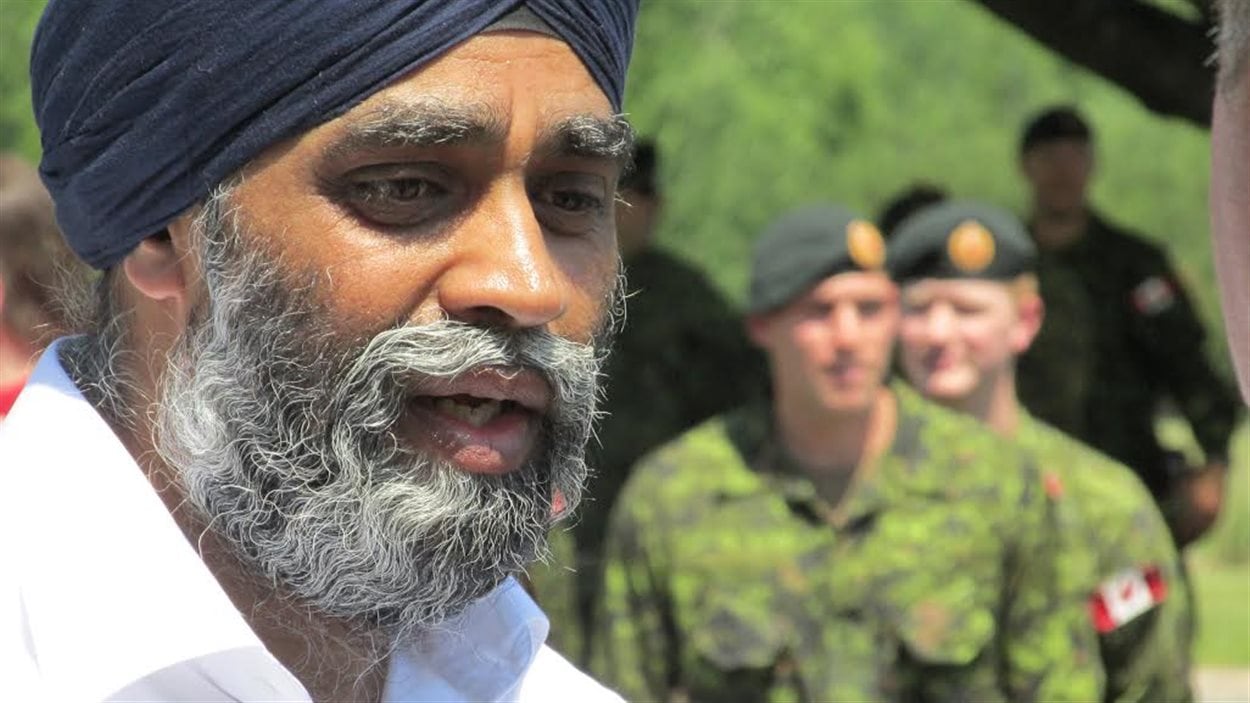 Le ministre de la Défense nationale, Harjit S.Sajjan Le ministre de la Défense nationale, Harjit S.Sajjan