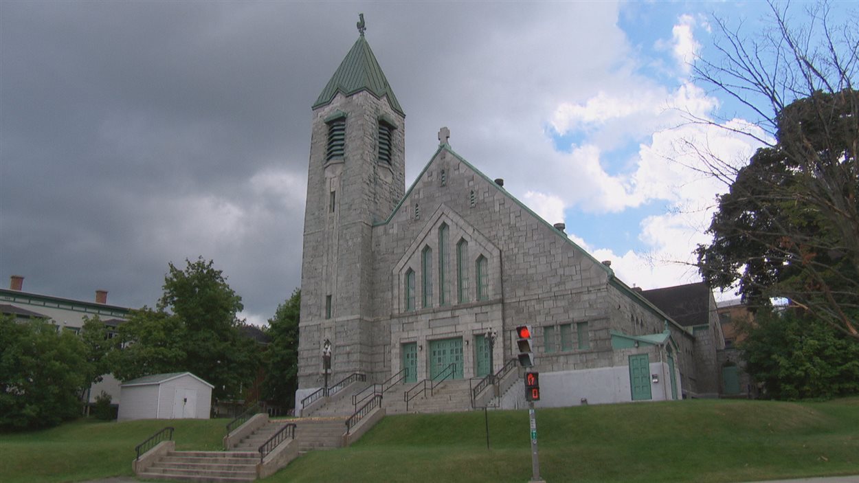 Une offre d'achat pour transformer une église de Sherbrooke en cinéma