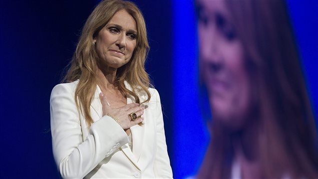 Céline Dion était au bord des larmes à plusieurs reprises pour son premier concert à Montréal depuis 8 ans. Céline Dion était au bord des larmes à plusieurs reprises pour son premier concert à Montréal depuis 8 ans.