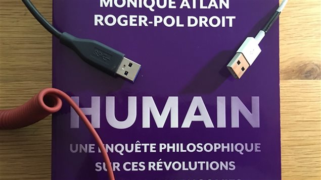 Le livre Humain, publié chez Flammarion, en 2012 Le livre Humain, publié chez Flammarion, en 2012