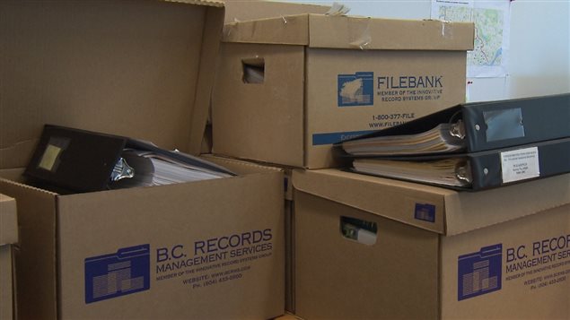 Des boîtes de documents au cabinet d'avocats Juristes Power embauché par le CSF et la FPFCB. Des boîtes de documents au cabinet d'avocats Juristes Power embauché par le CSF et la FPFCB.