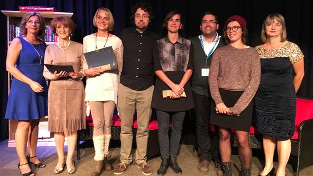 Les gagnants des prix littéraires : Nicole Villeneuve, Marjolaine Bouchard, Frédérick Lavoie, Andrée A. Gratton, Samuel Archibald et Marie-Andrée Gill Les gagnants des prix littéraires : Nicole Villeneuve, Marjolaine Bouchard, Frédérick Lavoie, Andrée A. Gratton, Samuel Archibald et Marie-Andrée Gill