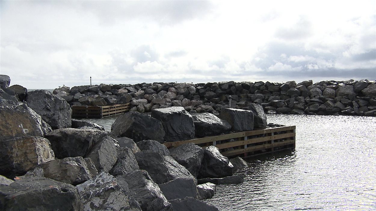 Les pêcheurs mécontents des travaux effectués au quai de SainteThérèse