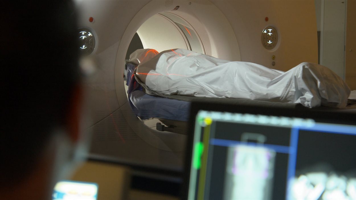 L'autopsie virtuelle, exit le scalpel ICI.RadioCanada.ca