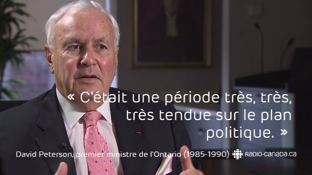 Citation de David Peterson : « C'était une période très, très, très tendue sur le plan politique. » Citation de David Peterson : « C'était une période très, très, très tendue sur le plan politique. »