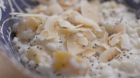 Pouding au riz, au coco et à la mangue Pouding au riz, au coco et à la mangue